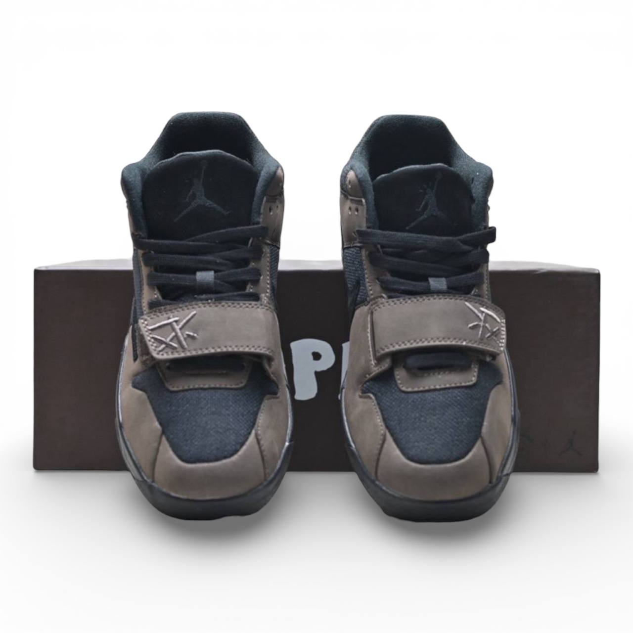 Маратонки AJ Jumpman Jack Travis Scott Dark Mocha