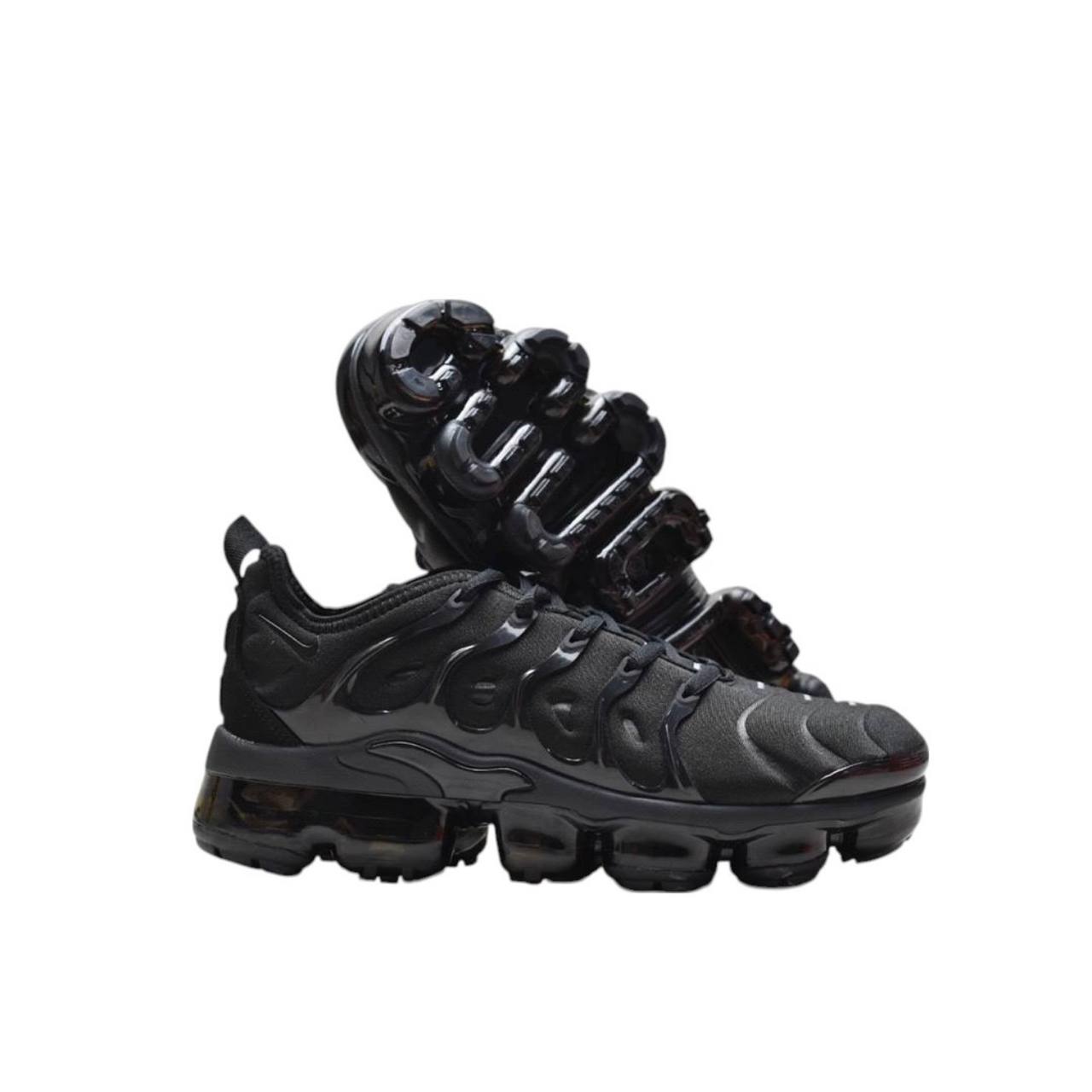 Маратонки Vapormax Plus Triple Black