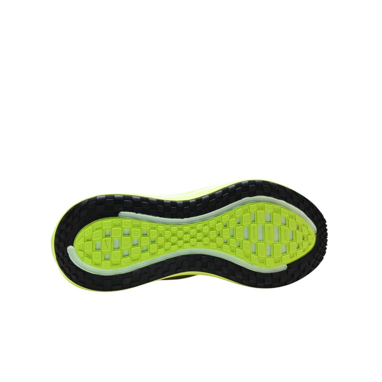 Маратонки Vomero Plus