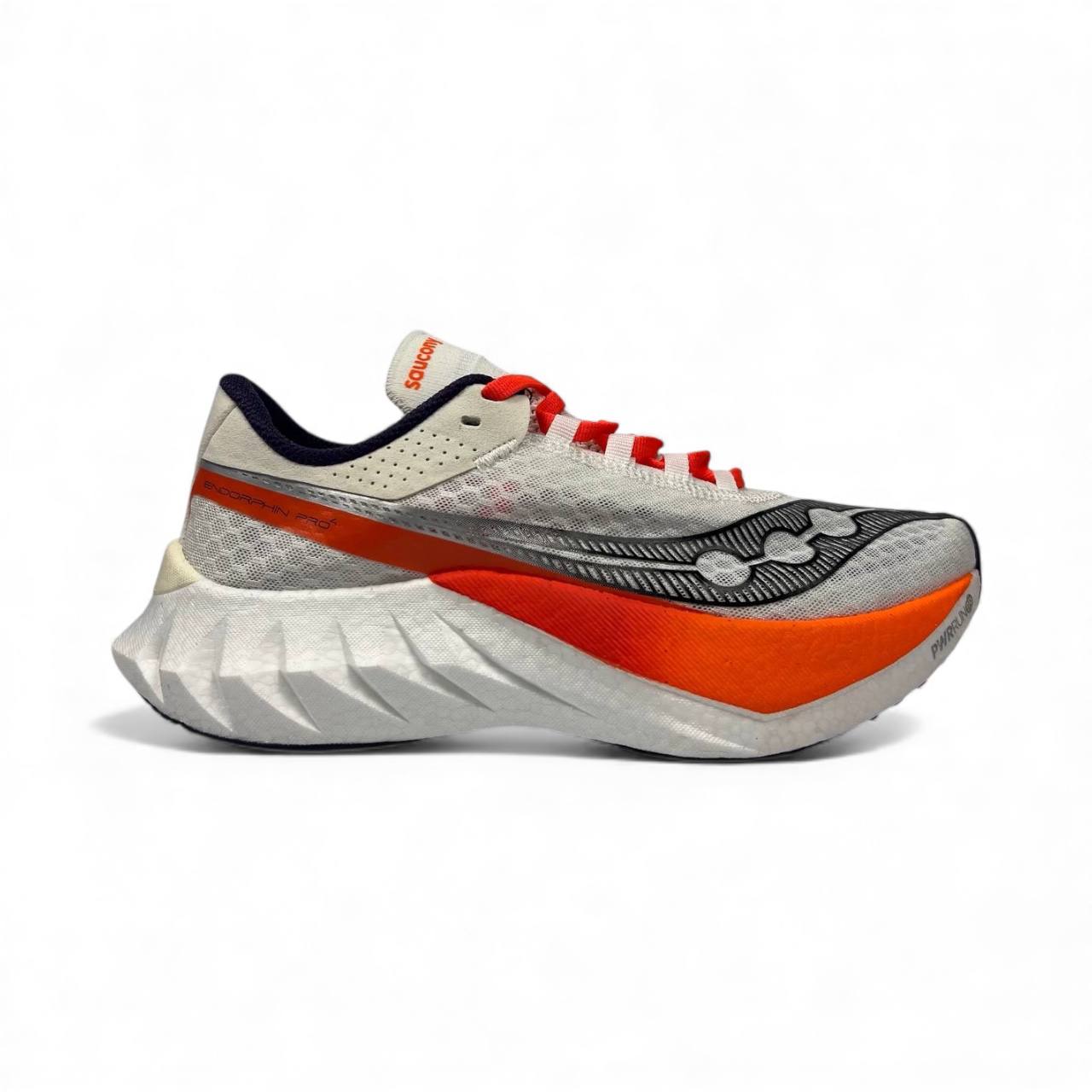 Маратонки Saucony Endorphin Pro 4