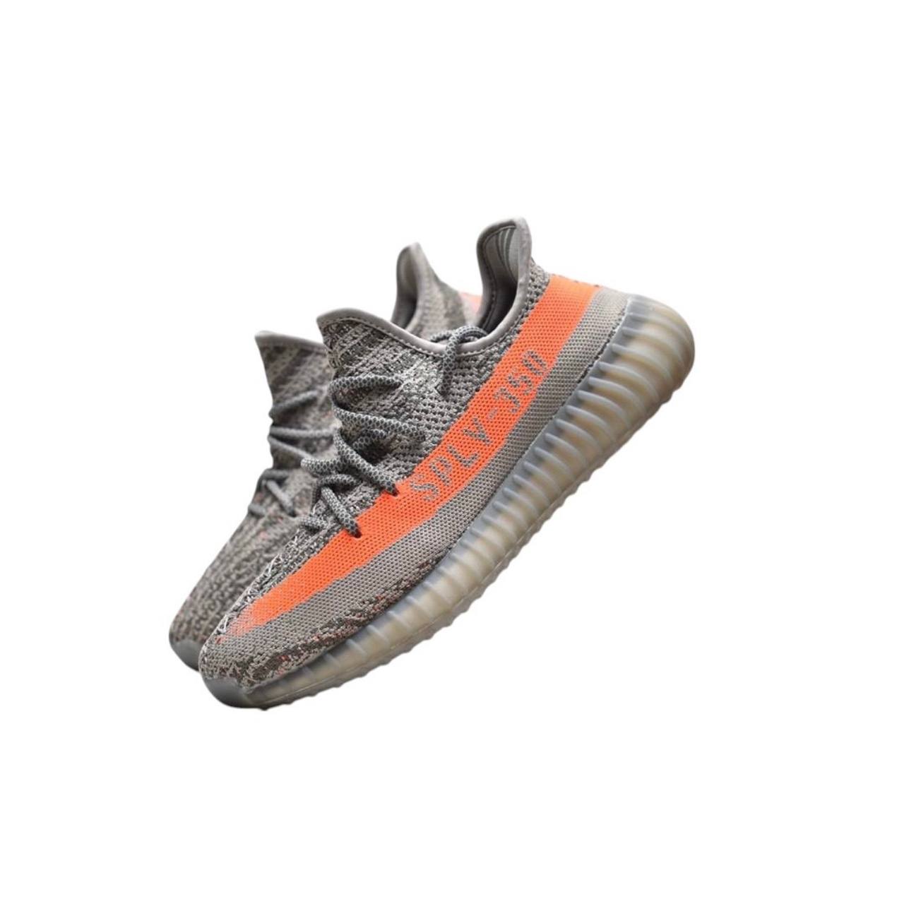 Маратонки Yeezy 350 V2 Beluga