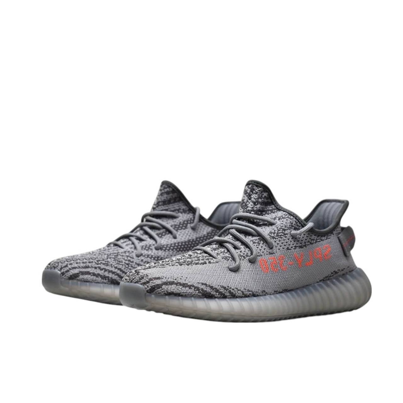Маратонки Yeezy 350 V2 Beluga 2.0