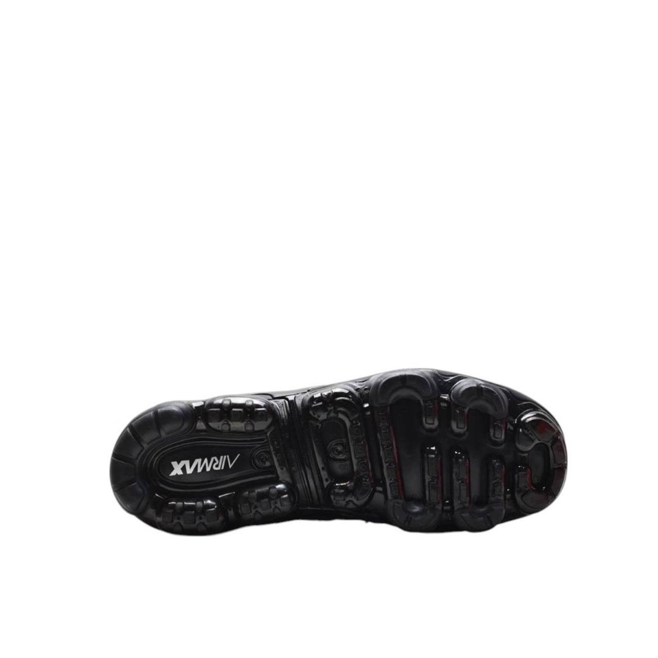 Маратонки Vapormax Plus Triple Black