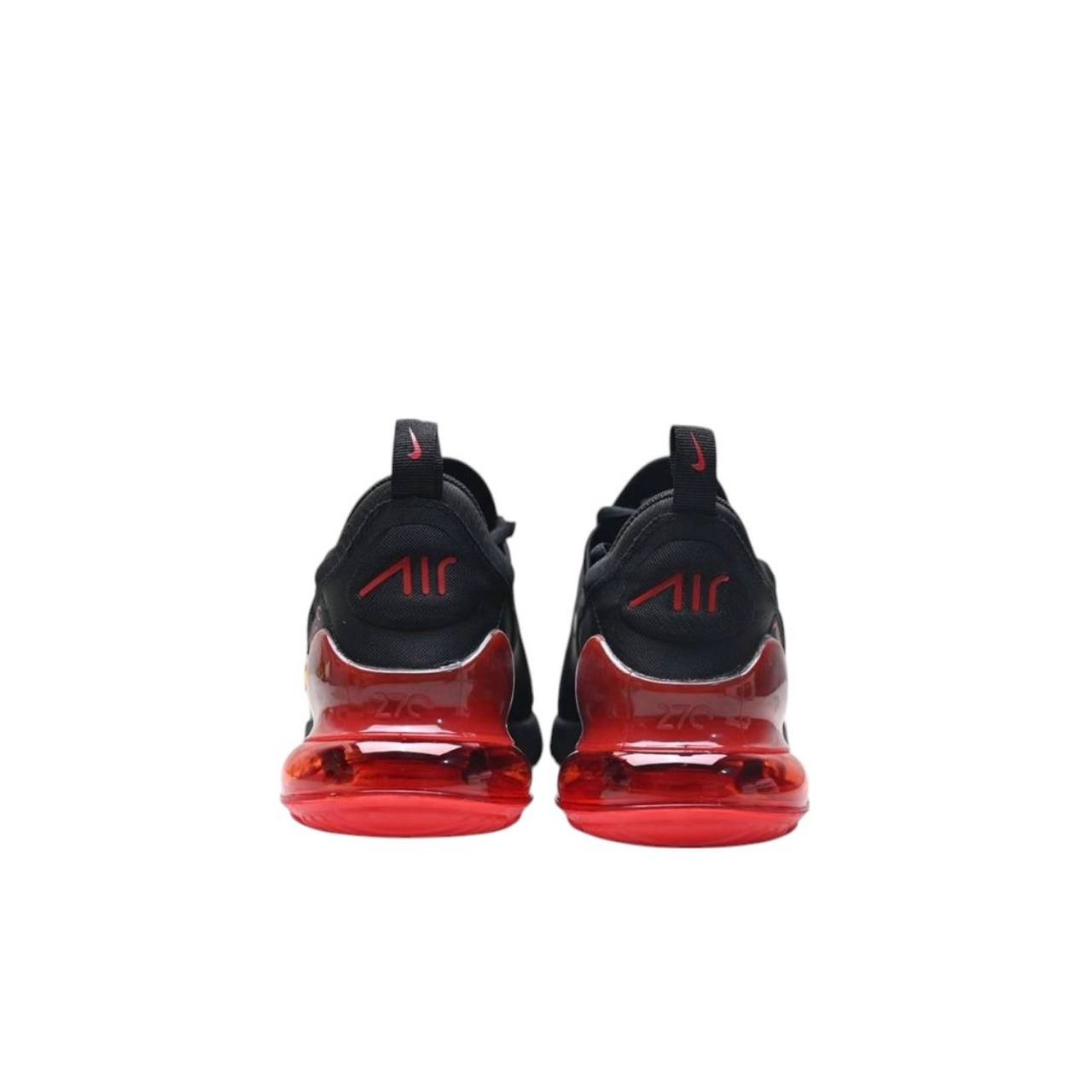 Маратонки Air Max 270 Black & Red
