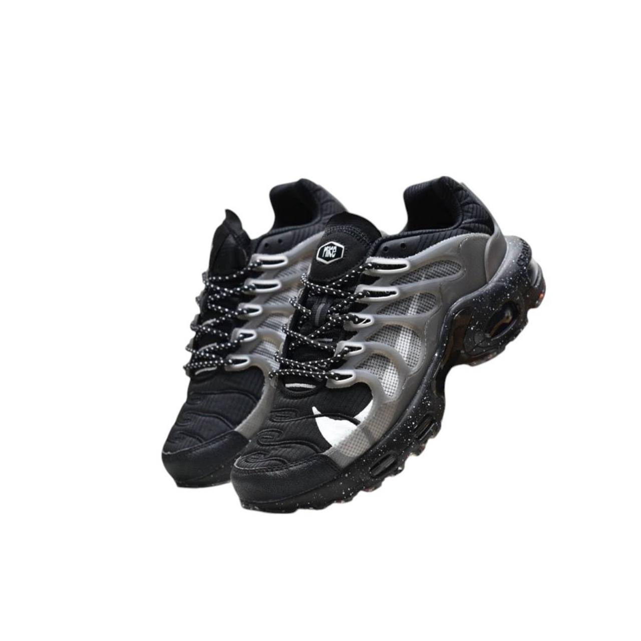 Маратонки Air Max Plus Terrascape Black & White