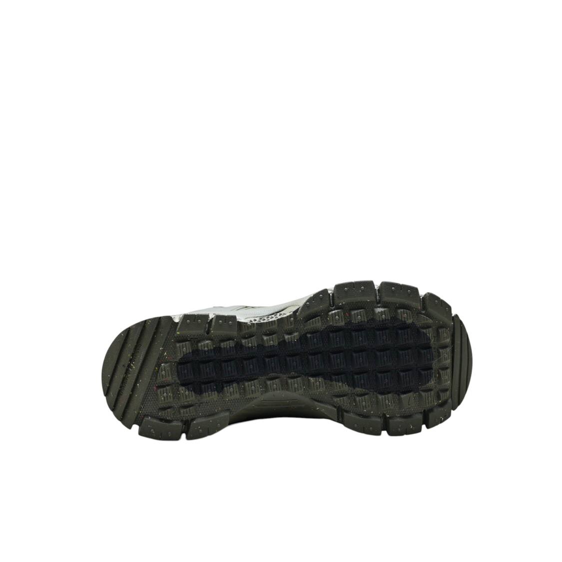 Маратонки Vomero Roam