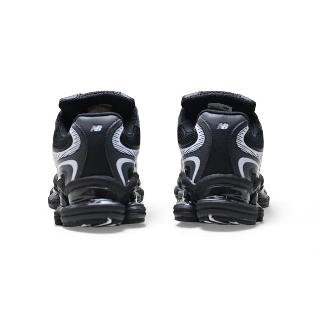 Маратонки New Balance 2000 Black Grey