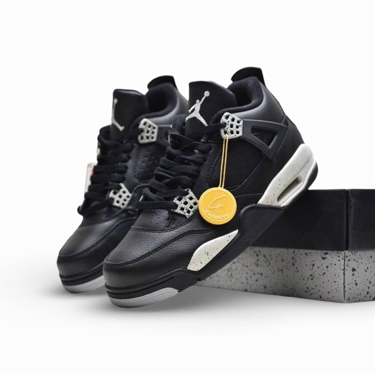 Маратонки AJ 4 Retro Black Oreo