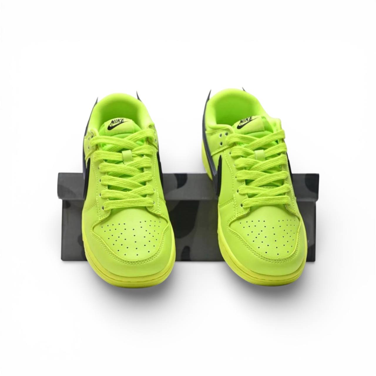 Маратонки SB Dunk Low Bape Ambush