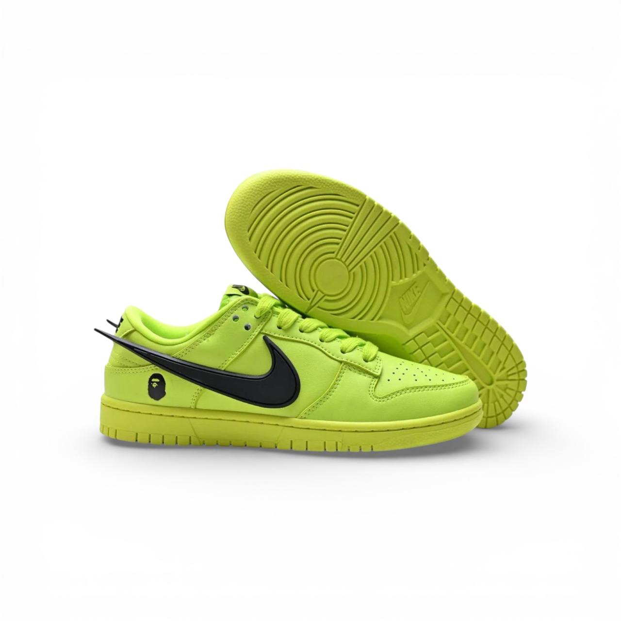 Маратонки SB Dunk Low Bape Ambush