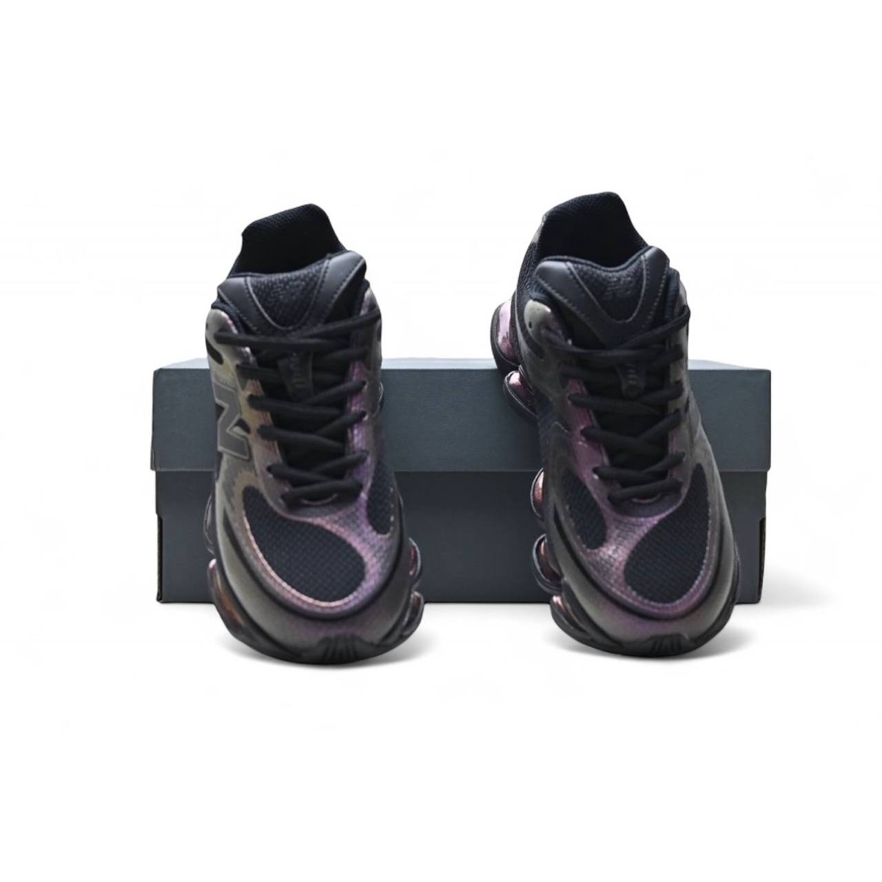 Маратонки New Balance 2000 Iridescent